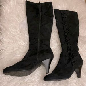 Black Suede High Knee Boots